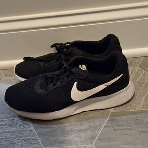 Nike Black and White Sneakers